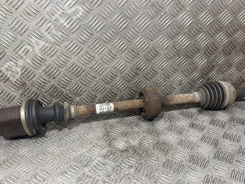 Drivaksel fortil Højre RENAULT TWINGO II (CN0_) 1.2 16V (CN04, CN0B) (75 hp) 27821134