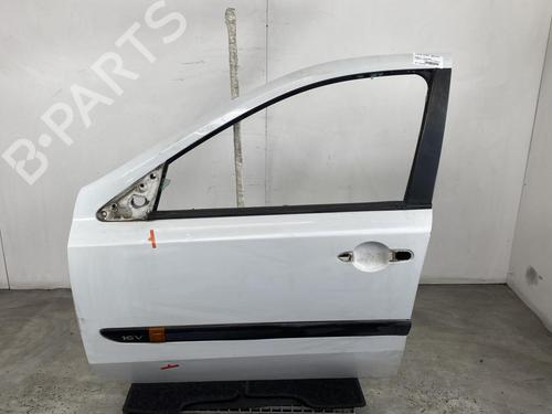 Used Left front door RENAULT LAGUNA II (BG0/1_) [2001-2007]  21959511