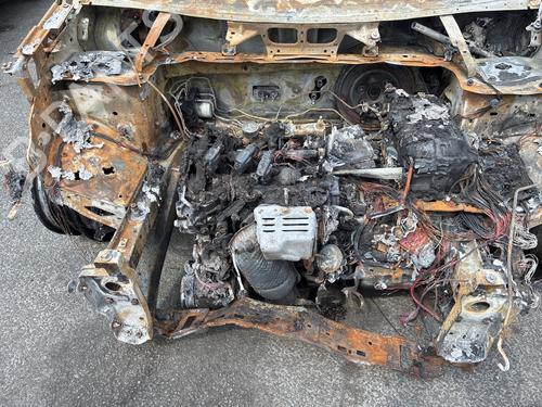 Brukte deler til PEUGEOT 5008 II (MC_, MJ_, MR_, M4_) 1.2 THP (MRHNYH, MRHNYW, MRHNSJ, MRHNSU, MRHNSM) 4922331