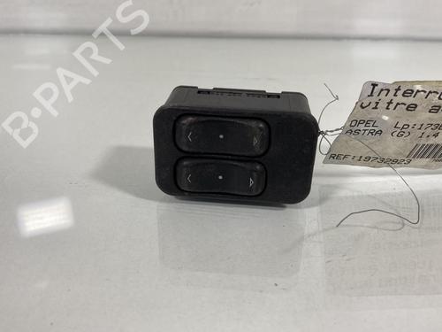 Used Left front window switch OPEL ASTRA F Hatchback (T92) [1991-2000]  20004861