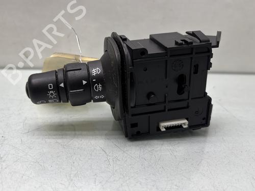 switch-renault-scenic-ii-jm01_-2003-2004-2005-2006-2007-2008-2009-2010-32470037 main image