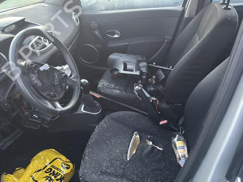 Switch RENAULT CLIO III (BR0/1, CR0/1) 1.5 dCi (BR17, CR17) | BP33742509I30 - Image 17