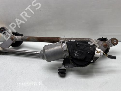 Front wiper motor TOYOTA YARIS (_P9_) 1.0 VVT-i (KSP90_, KSP90R) | BP32391572M29
