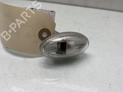 Used Left front indicator PEUGEOT 108 1.0 VTi 72 (72 hp) 31211820