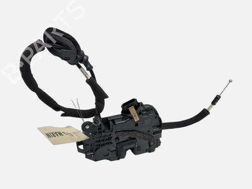 front-right-lock-renault-clio-v-b7_-2019-40222086 main image