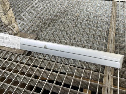 Door moulding trim VW GOLF PLUS V (5M1, 521) 2.0 TDI | BP29507384C150 