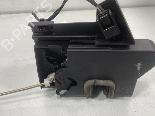 front-right-lock-dacia-sandero-iii-2021-28625071 main image