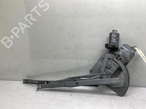 Lève-vitre avant droit RENAULT MEGANE I Cabriolet (EA0/1_) 1.6 16V (EA04, EA0B, EA11, EA1J) (107 hp) 19972893
