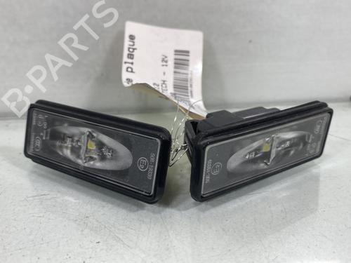 Used Licence plate light PEUGEOT 2008 II (UD_, US_, UY_, UJ_, UR_, UC_) 1.2 PureTech 130 (USHNS, URHNS) (130 hp) 28103061