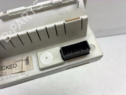 display-monitor-renault-twingo-ii-cn0_-2007-39983664 main image