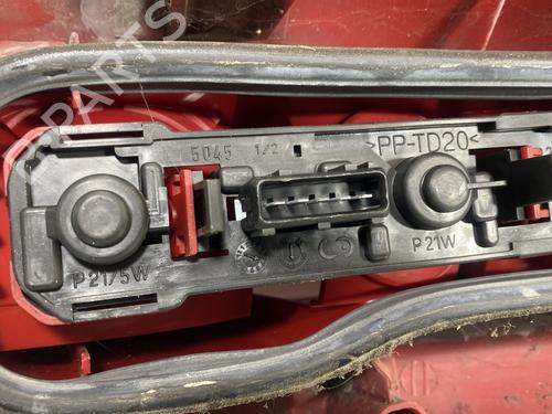 Used Right taillight Right taillight PEUGEOT 306 Break (7E, N3, N5) 2.0 HDI 90 (90 hp) 29286909 29286909
