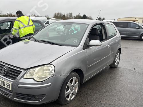 Used Parts VW POLO IV (9N_, 9A_) 1.4 TDI (70 hp) 4395730