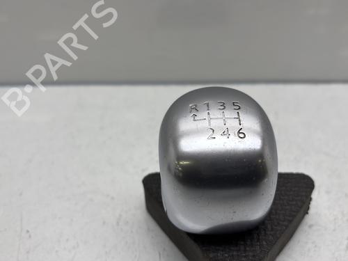 Used Shift knob PEUGEOT 208 I (CA_, CC_) 1.6 HDi / BlueHDi 75 (75 hp) 31915433