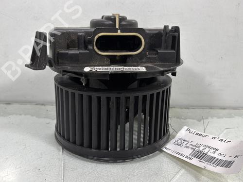 Used Heater blower motor RENAULT CLIO III (BR0/1, CR0/1) 1.5 dCi (C/BR0G, C/BR1G) (68 hp) 31213148