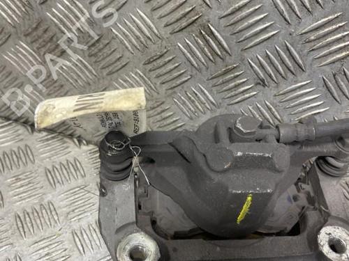 right-front-brake-caliper-renault-talisman-lp_-16-tce-150-410011159r-2015-2016-2017-2018-2019-2020-2021-2022-19988408 main image