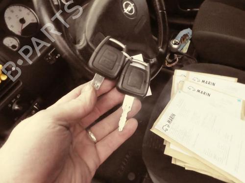 Right front door OPEL ZAFIRA A MPV (T98) 2.2 DTI 16V (F75) | BP20013331C3 