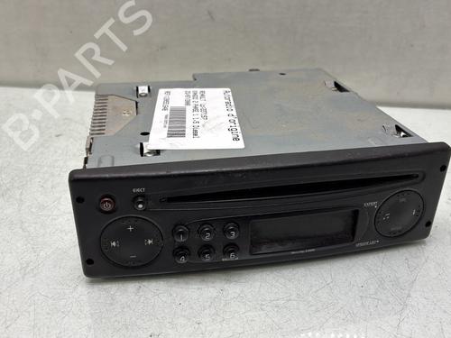 Used Radio Radio RENAULT KANGOO / GRAND KANGOO II (KW0/1_) 1.5 dCi 90 (KW05, KW08, KW0G, KW11) (90 hp) 33609524 33609524