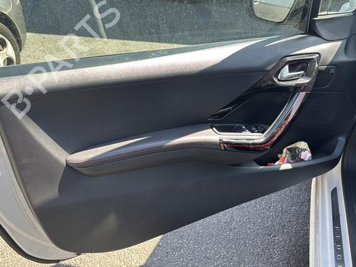 Left front door PEUGEOT 208 I (CA_, CC_) 1.2 THP 110 | BP29339899C2 