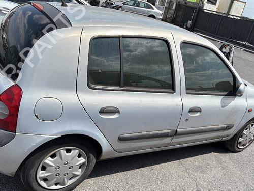 Porta frente esquerda RENAULT CLIO II (BB_, CB_) 1.5 dCi (B/CB07) | BP30887932C2