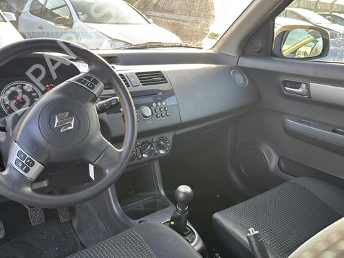 Right front fenders SUZUKI SWIFT III (MZ, EZ) 1.3 (RS413, ZC11S) | BP32363388C42