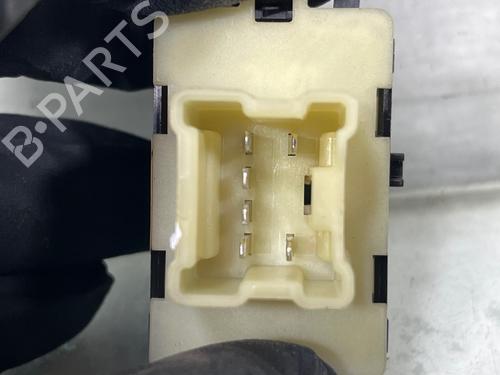 Left front window switch DACIA SANDERO II 1.5 dCi | BP37028908I27 - Image 2