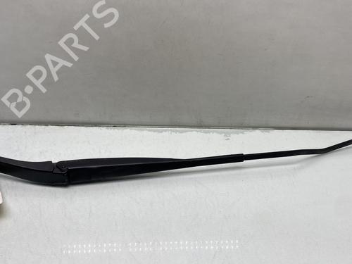 Used Front windshield wiper arm RENAULT CLIO III (BR0/1, CR0/1) 1.5 dCi (C/BR0G, C/BR1G) (68 hp) 31160267