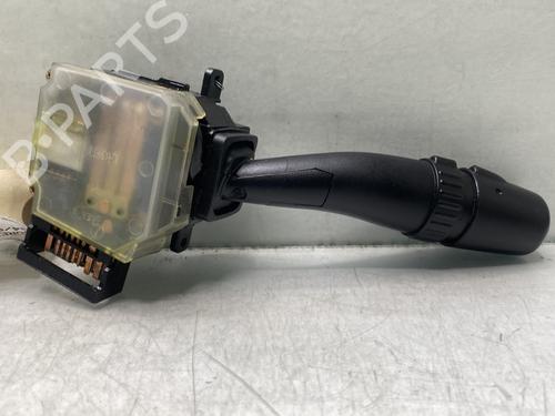 Switch KIA SORENTO I (JC) 2.5 CRDi 4WD | BP32389293I30