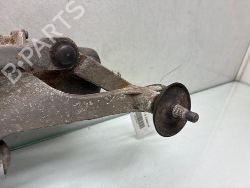 Used Front wiper motor Front wiper motor 38493182 38493182