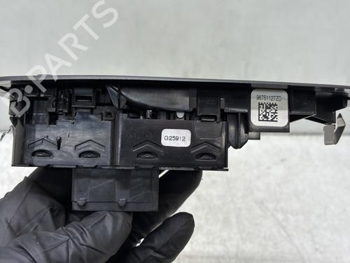 Left front window switch PEUGEOT 208 I (CA_, CC_) 1.2 VTI 82 | BP33724290I27 - Image 2