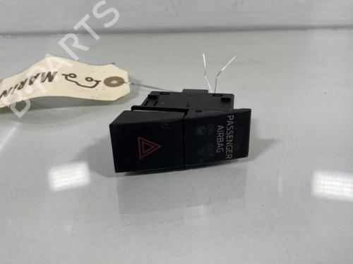 Used Warning switch Warning switch SKODA OCTAVIA III Combi (5E5, 5E6) 1.5 TSI (150 hp) 19973412 19973412