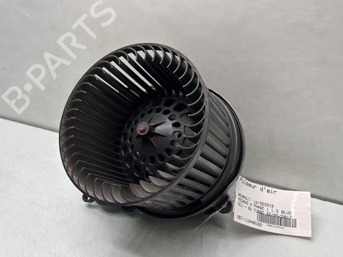 Heater blower motor RENAULT MEGANE IV Hatchback (B9A/M/N_) 1.5 dCi 110 (B9A3) | BP29897566M62