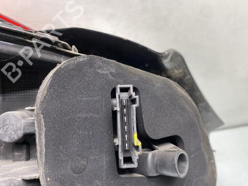 right-taillight-vw-scirocco-iii-137-138-2008-2009-2010-2011-2012-2013-2014-2015-2016-2017-2018-30307140 main image