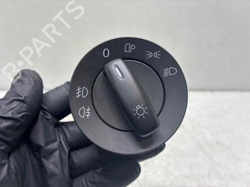 Used Headlight switch Headlight switch 39107735 39107735