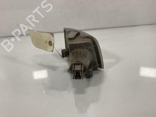Used Right front indicator Right front indicator OPEL VECTRA A (J89) [1988-1995] 20017530 20017530