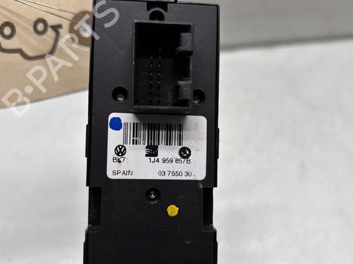 Used Left front window switch Left front window switch VW BORA I (1J2) 1.6 (101 hp) 29939230 29939230