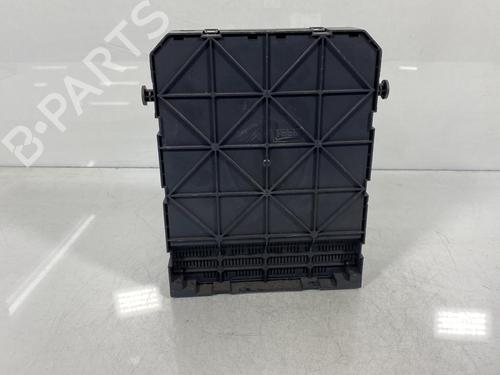Used Fuse box PEUGEOT 308 I (4A_, 4C_) 1.6 HDi (109 hp) 20023799