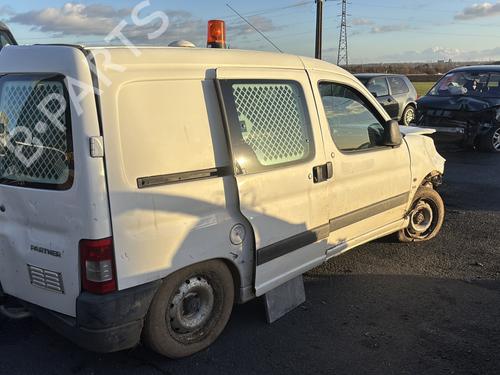 Fuse box PEUGEOT PARTNER MPV (5_, G_) 1.6 HDi 90 | BP34477511E1  - Image 13