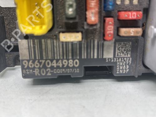 Fuse box CITROËN C4 Picasso I MPV (UD_) 1.6 HDi | BP29841655E1