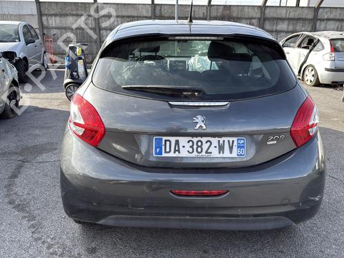 Rear fog light PEUGEOT 208 I (CA_, CC_) 1.6 HDi | BP31717472C37 