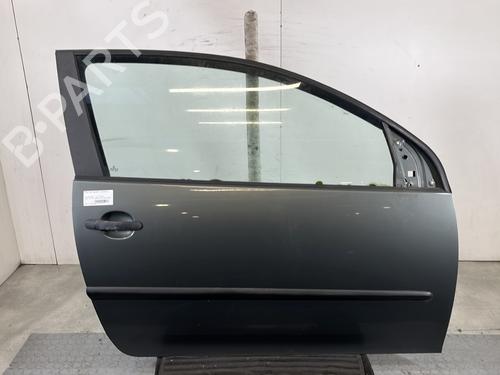 Used Right front door VW GOLF V (1K1) 1.4 16V (80 hp) 31594725
