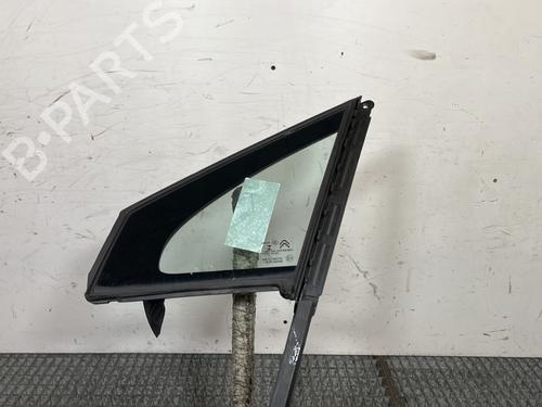 Vidro triangular frente esquerdo CITROËN C3 III (SX) 1.2 PureTech 82 (83 hp) 31288649