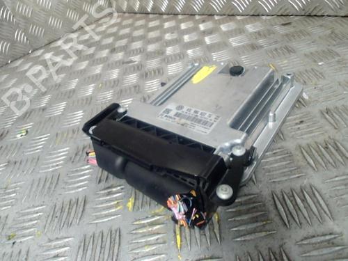 Used Engine control unit (ECU) SEAT EXEO ST (3R5) 2.0 TDI (120 hp) 21196473