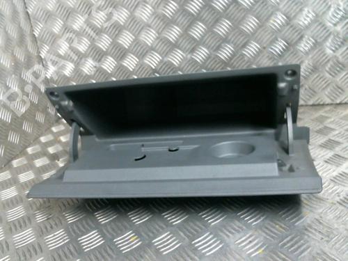 Used Glove box Glove box 20000374 20000374