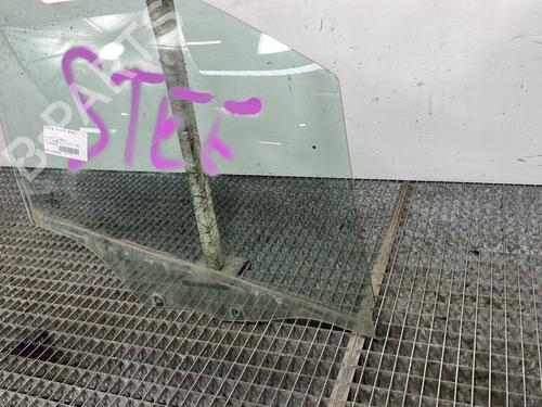 Front right door window PEUGEOT 208 I (CA_, CC_) 1.2 VTI 82 | BP28672663C19