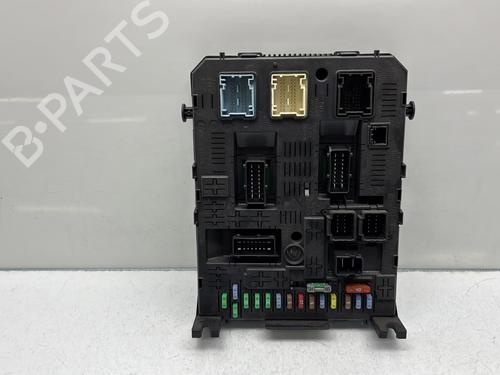 Used Fuse box PEUGEOT 407 (6D_) 1.6 HDi 110 (6D9HZC, 6D9HYC) (109 hp) 29711642