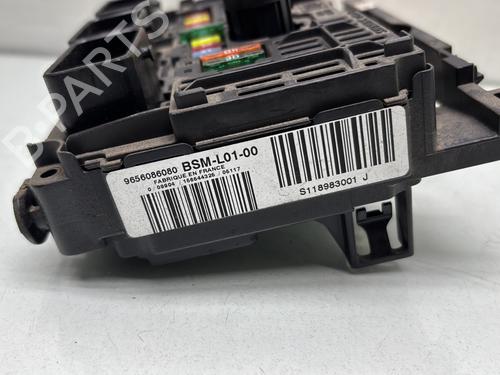 Fuse box PEUGEOT 407 (6D_) 2.0 HDi 135 (6DRHRH, 6DRHRE, 6DRHRG, 6DRHRJ) | BP30080144E1 