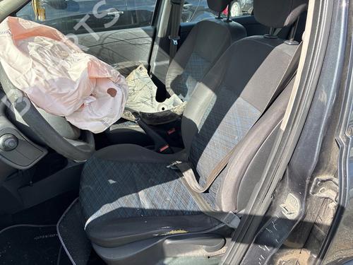 Switch RENAULT CLIO III (BR0/1, CR0/1) 1.5 dCi (C/BR0G, C/BR1G) | BP39947136I30 - Image 20