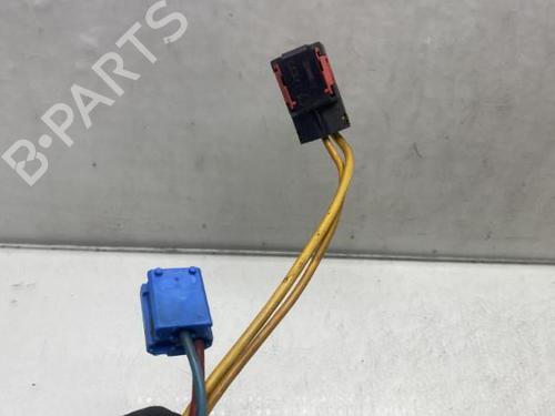 Used Ignition barrel CITROËN XSARA (N1) 1.4 HDi (68 hp) 19991877
