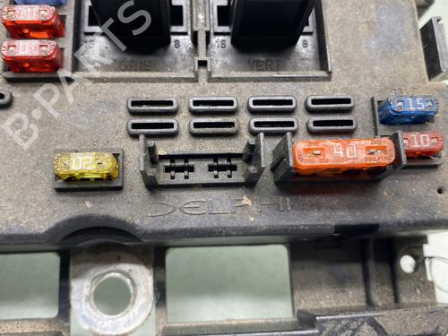 Fuse box PEUGEOT 307 Break (3E) 2.0 HDI 110 | BP24200332E1 