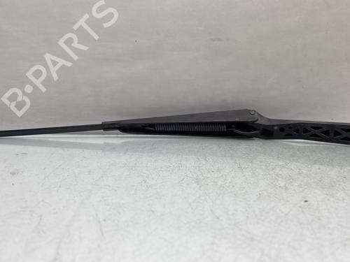 Used Front windshield wiper arm RENAULT 19 I (B/C53_) 1.4 Cat (B/C532) (58 hp) 29724826